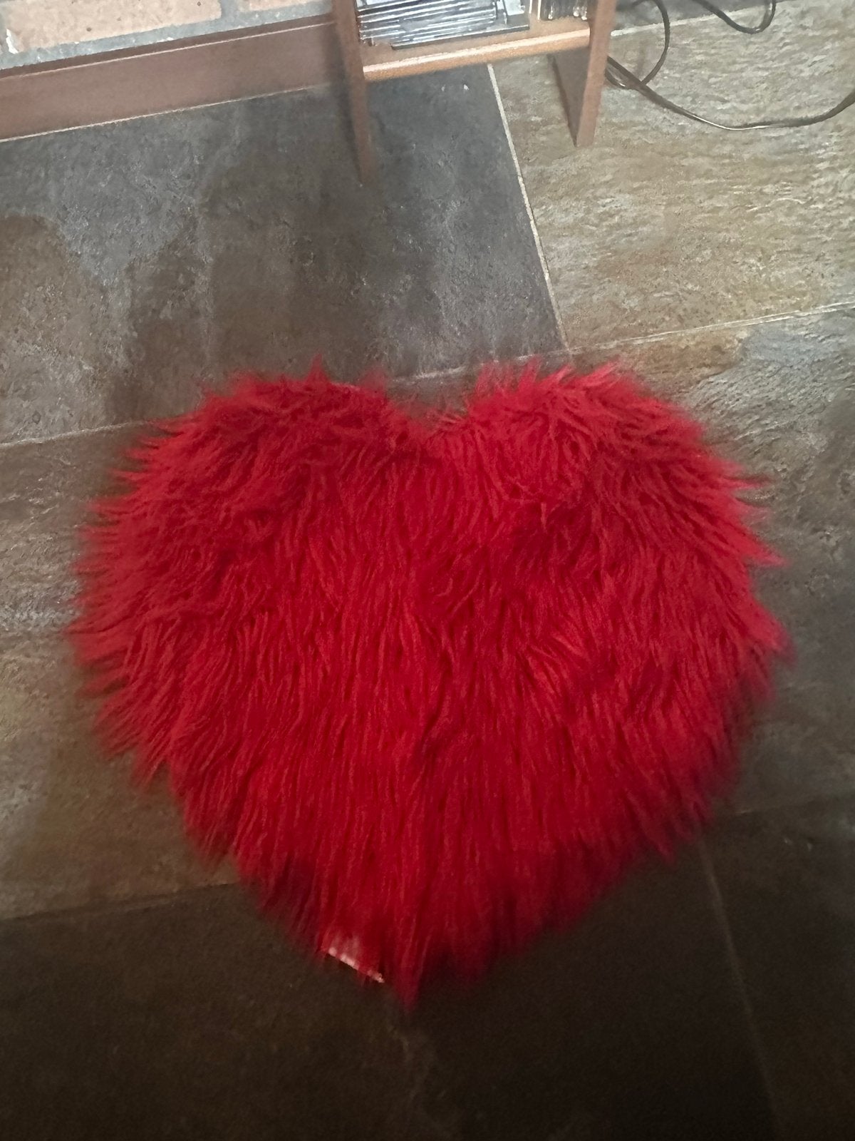 Leuk nieuw harig matje, rood hart 50x50 cm, Nieuw, Overige vormen, Rood, 50 tot 100 cm