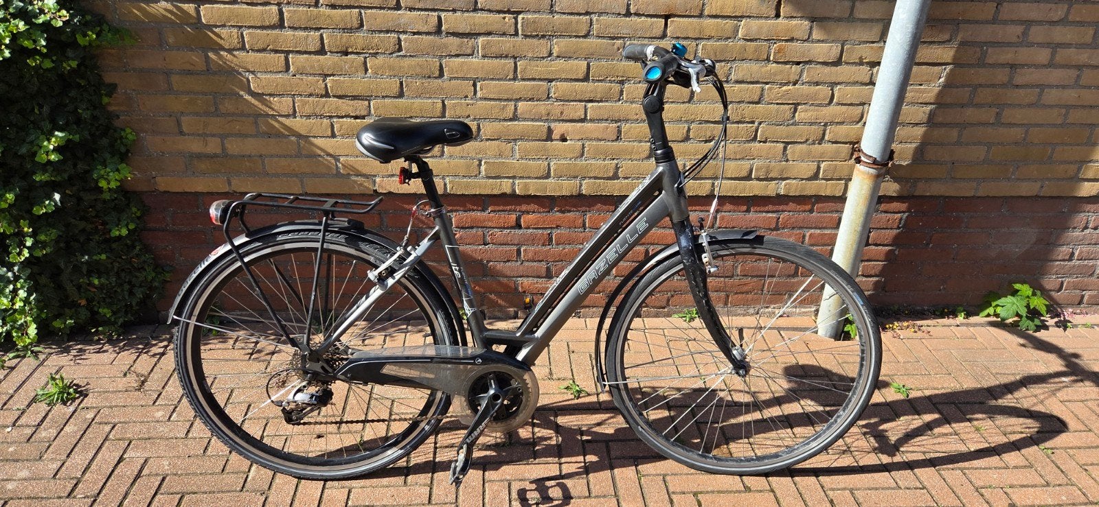 sportieve Gazelle Fuenta lite, Ophalen, 28 inch, Gebruikt, Velgrem