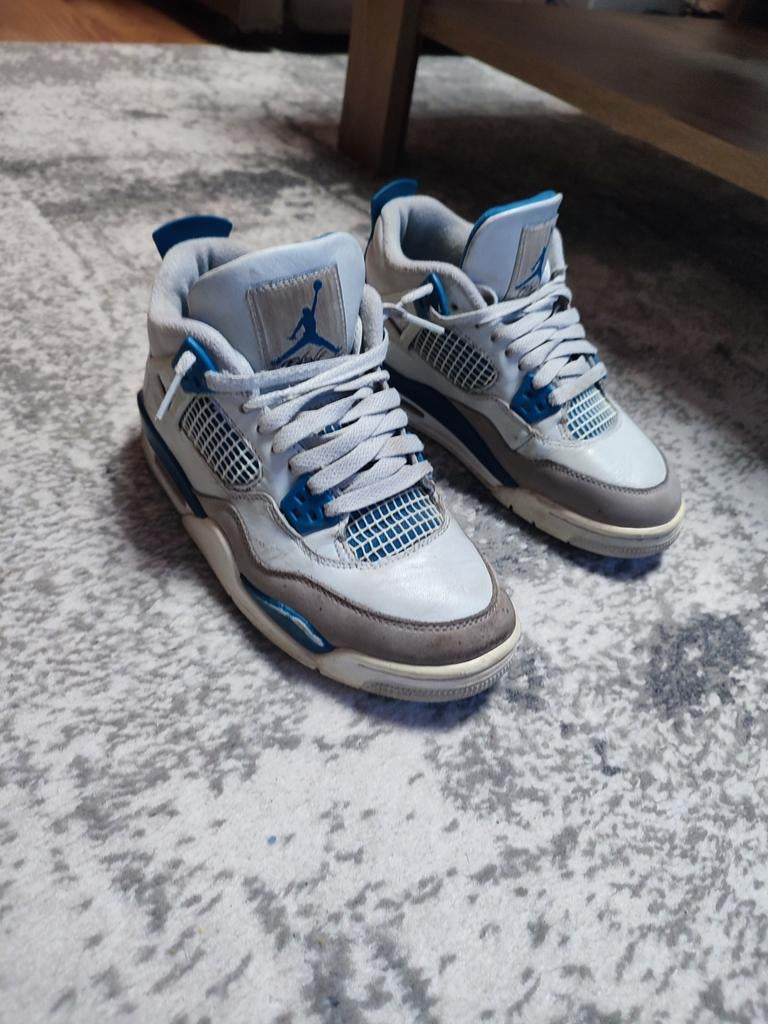 Jordan 4 military blue, Kleding | Heren, Schoenen, Ophalen of Verzenden, Gedragen, Wit