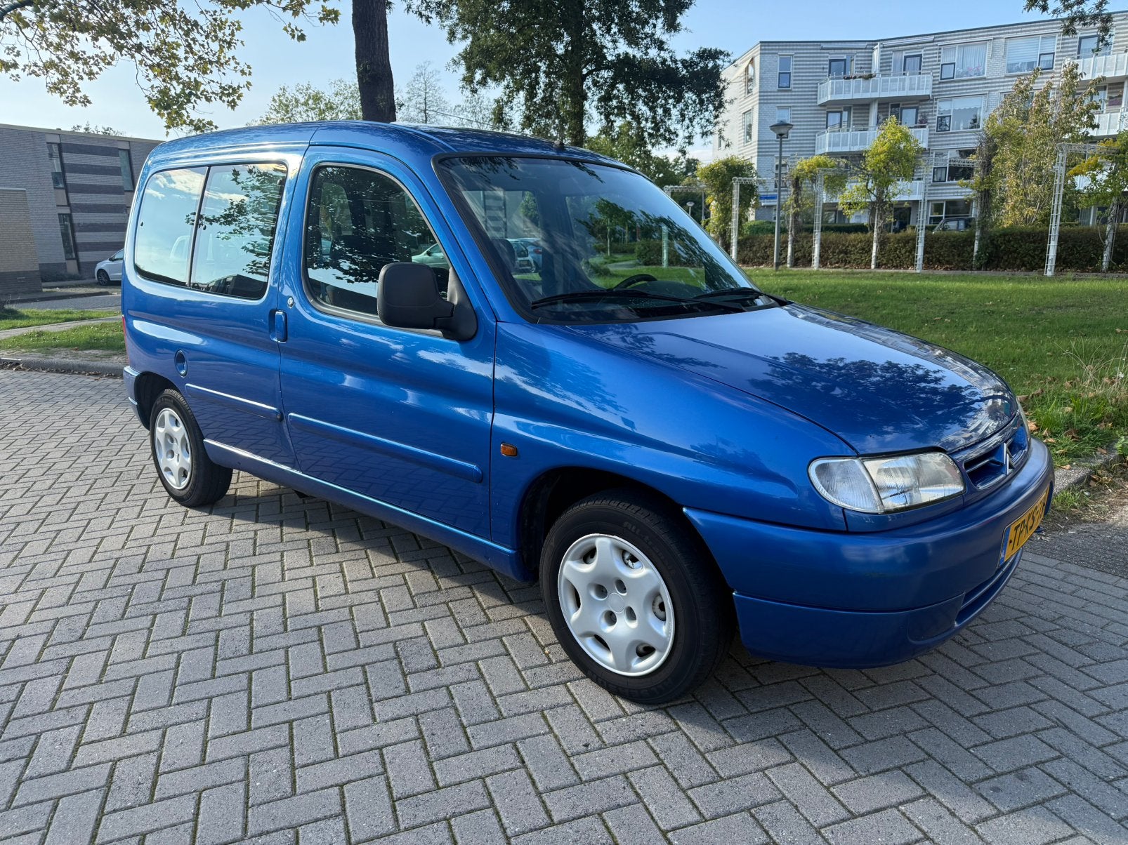 Citroën Berlingo 1.4 I Multispace 1998 Blauw, Auto's, Stof, 750 kg, 4 cilinders, Blauw