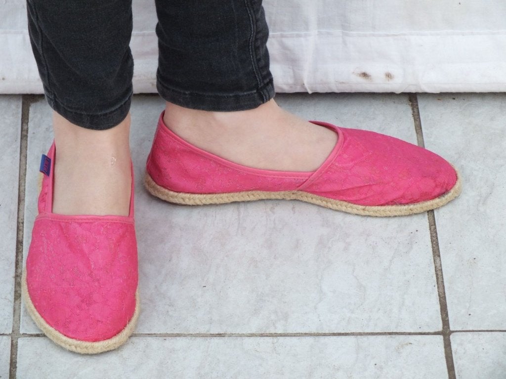 Aparte roze kanten schoentjes.Mt 37/38 Merk Liker, Kleding | Dames, Schoenen, ., Ophalen of Verzenden, Zo goed als nieuw, .