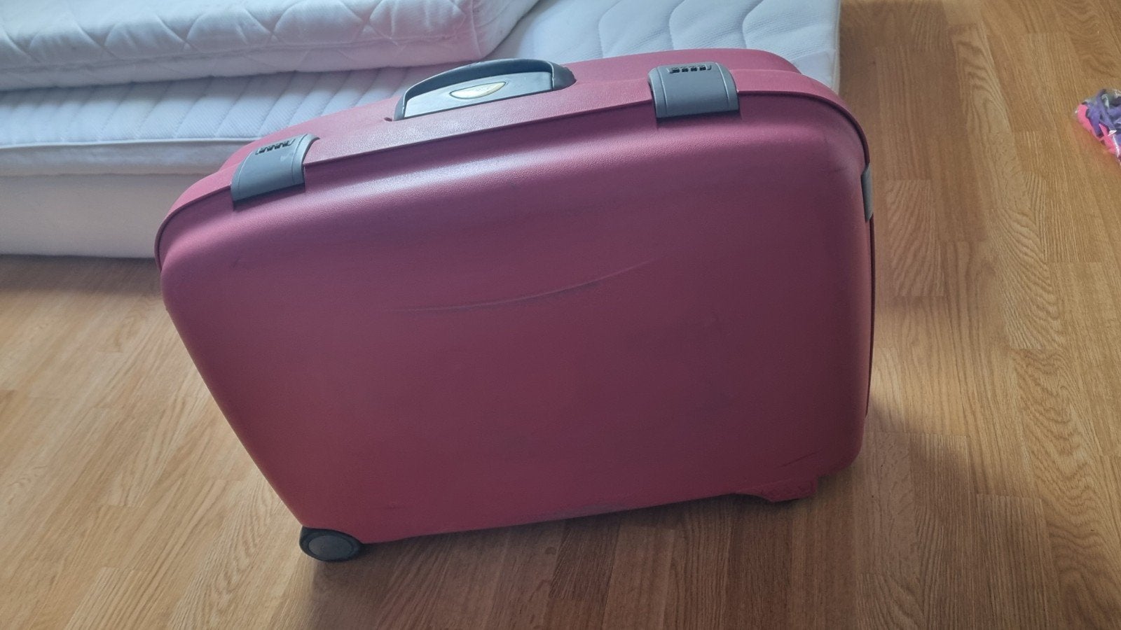 grote koffer, Sieraden, Tassen en Uiterlijk, Koffers, Ophalen of Verzenden, Hard kunststof, 70 cm of meer, 45 tot 55 cm