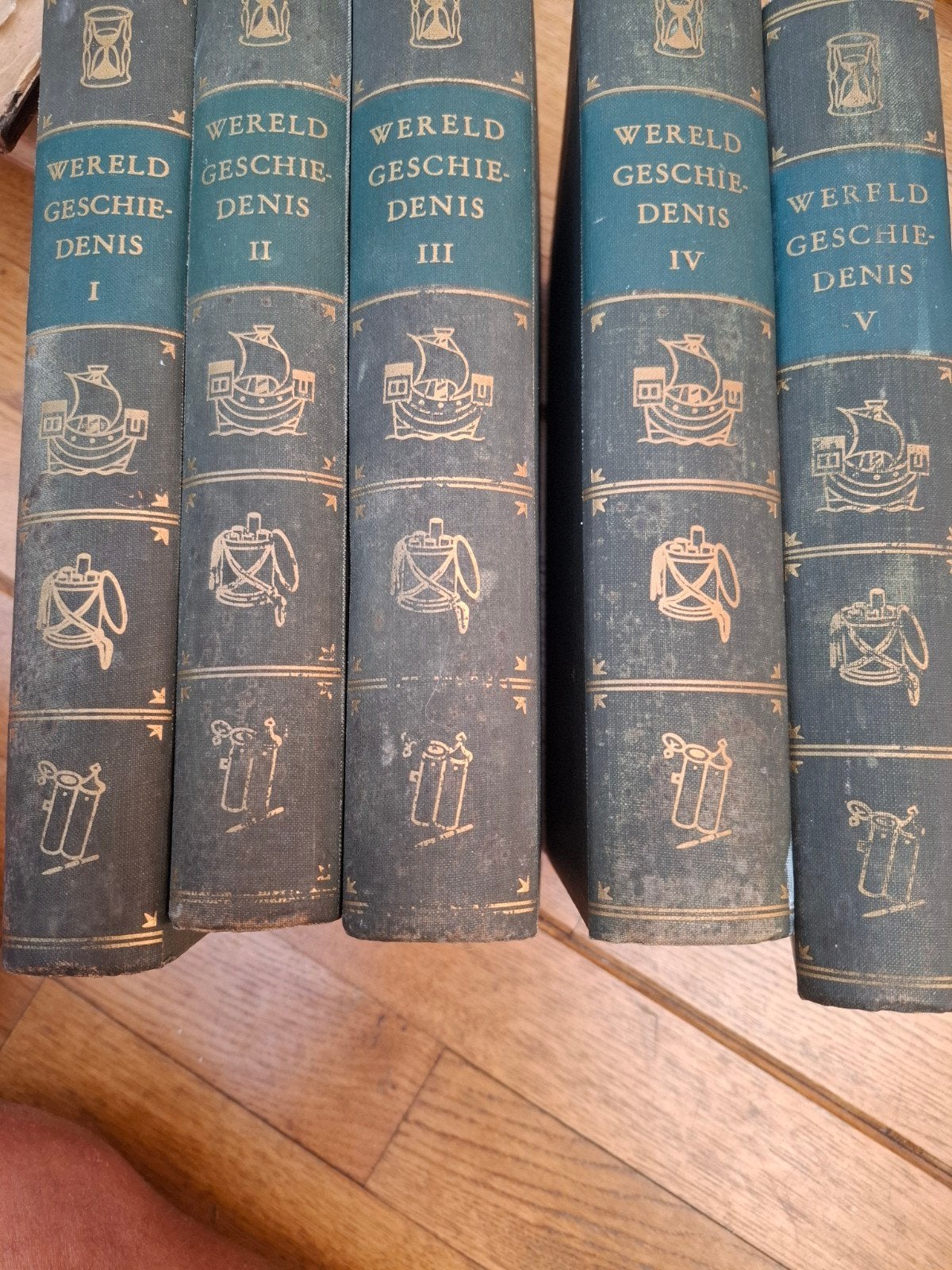 Wereldgeschiedenis 5 delen, Boeken, Encyclopedieën, Ophalen