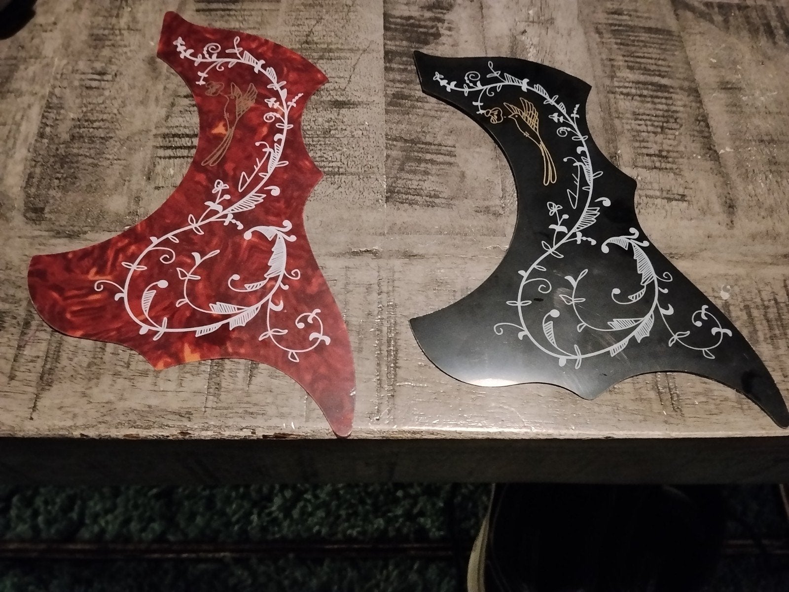 1x slagplaat zwart Hummingbird voor country & western gitaar, Ophalen of Verzenden, Nieuw, Akoestische gitaar