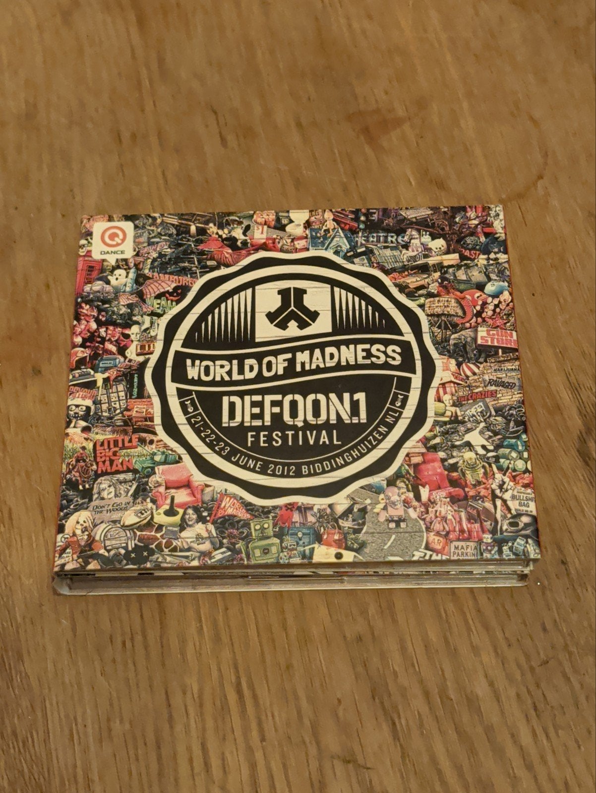 Defqon.1 Festival 2012 - World of Madness (4CD), Ophalen of Verzenden, Zo goed als nieuw, Inclusief boekje, Boxset