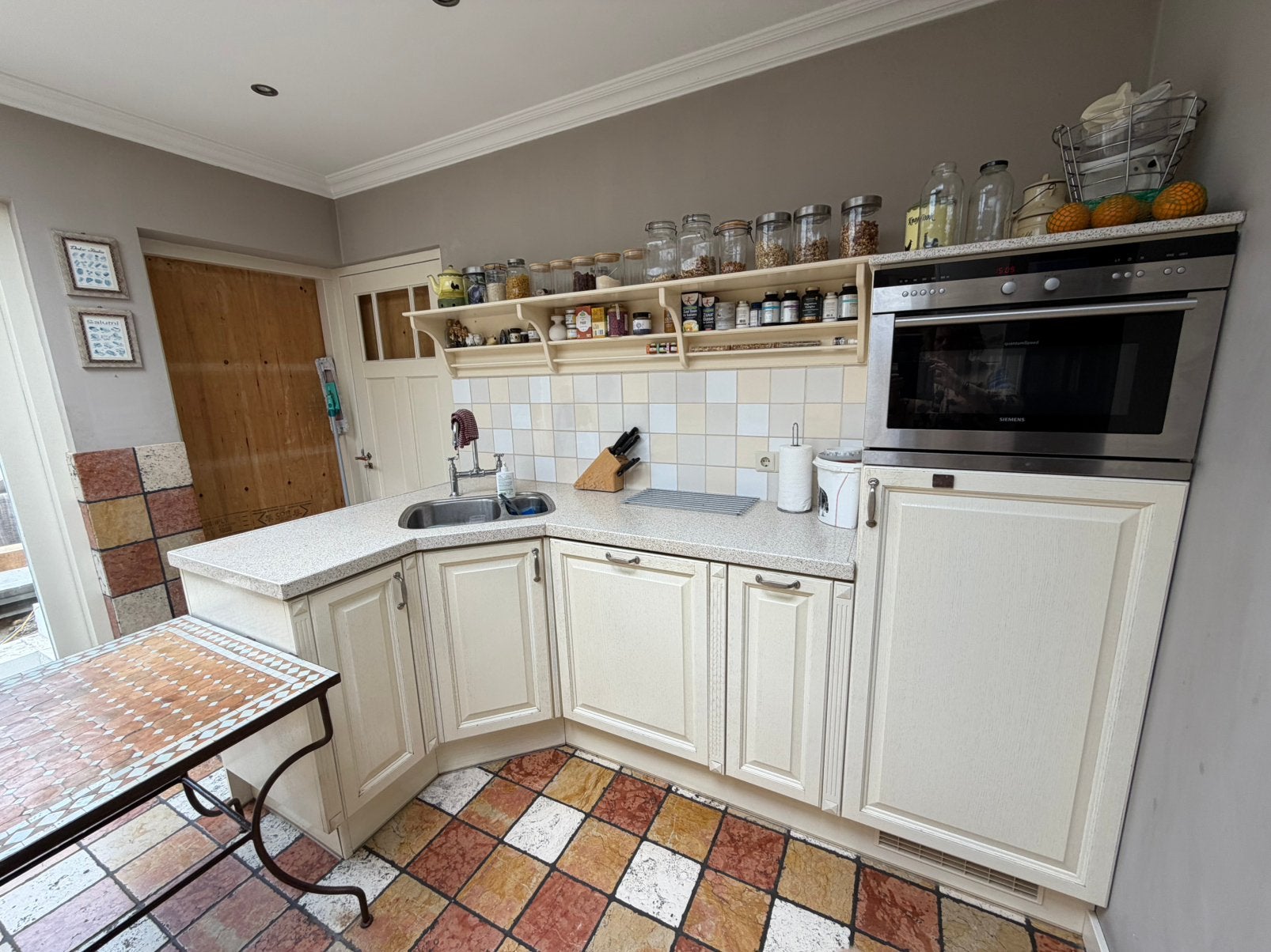 Keller-keuken gebruikt 27 jaar oud teab, Huis en Inrichting, Keuken | Complete keukens, Ophalen, Gebruikt, Hoekkeuken, Crème