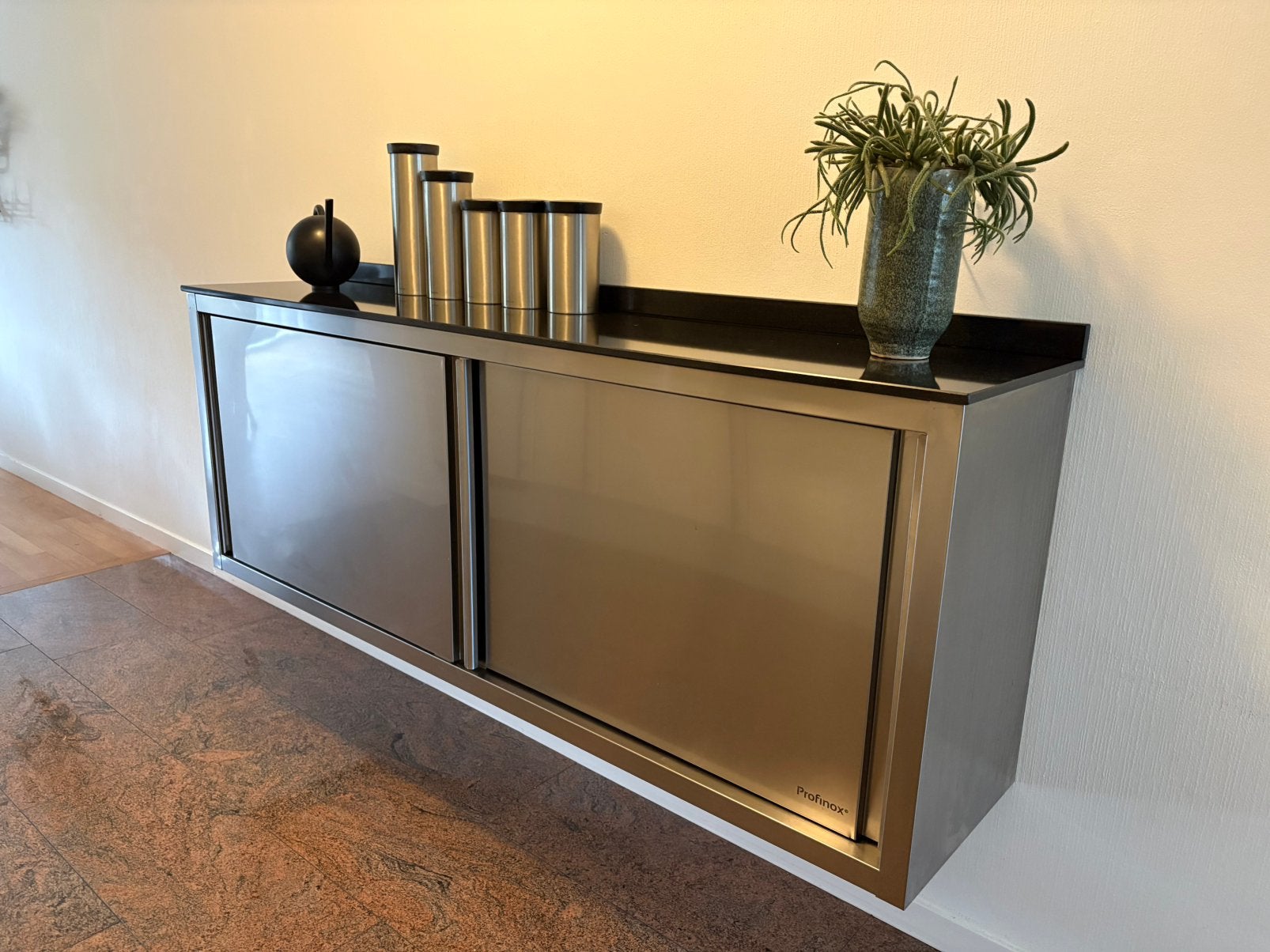 Laatste kans: Profinox rvs wandkast 180 cm zeer goede staat