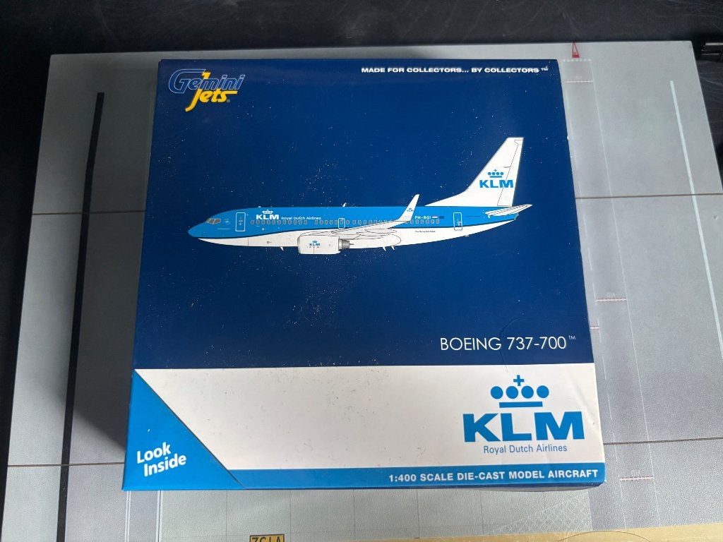 1/400 geminijets klm 737-700, Verzenden, Zo goed als nieuw, Schaalmodel