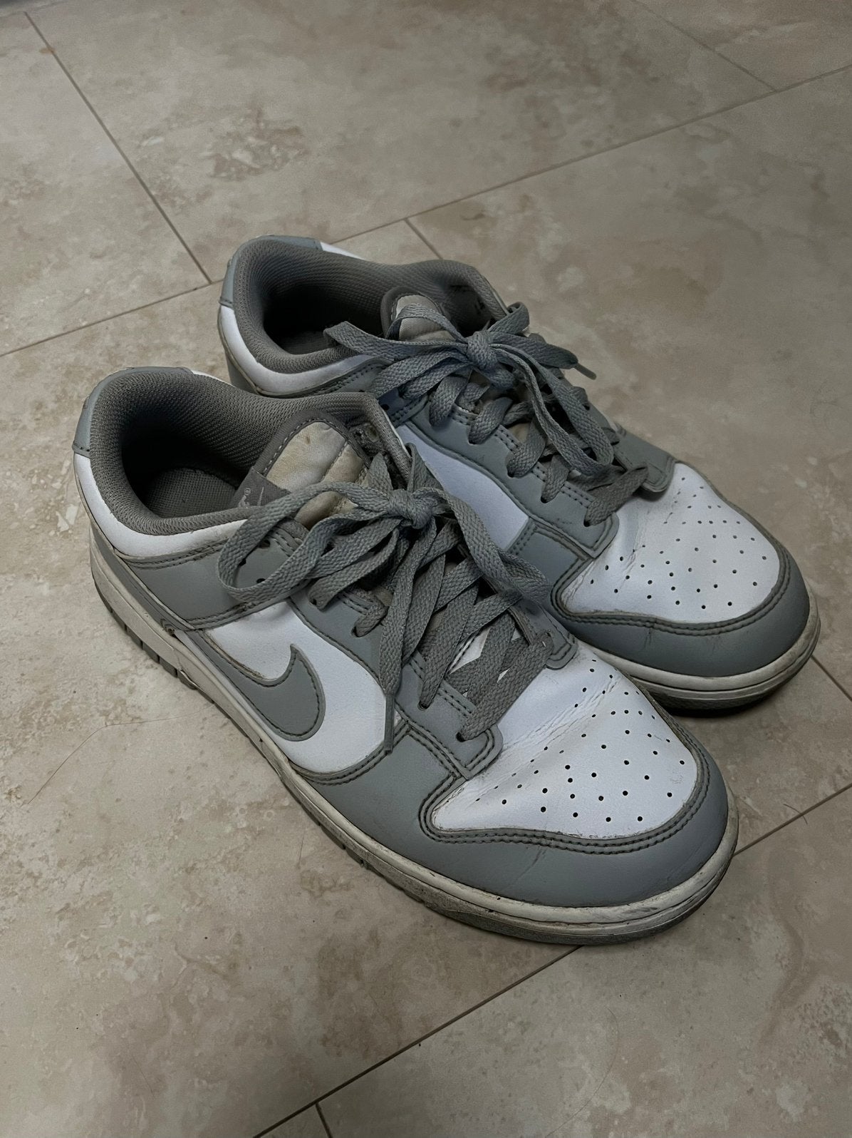Nike Dunk Low grijs/wit, maat 43 (US 9.5), Wit, Ophalen of Verzenden, Sneakers of Gympen, Zo goed als nieuw