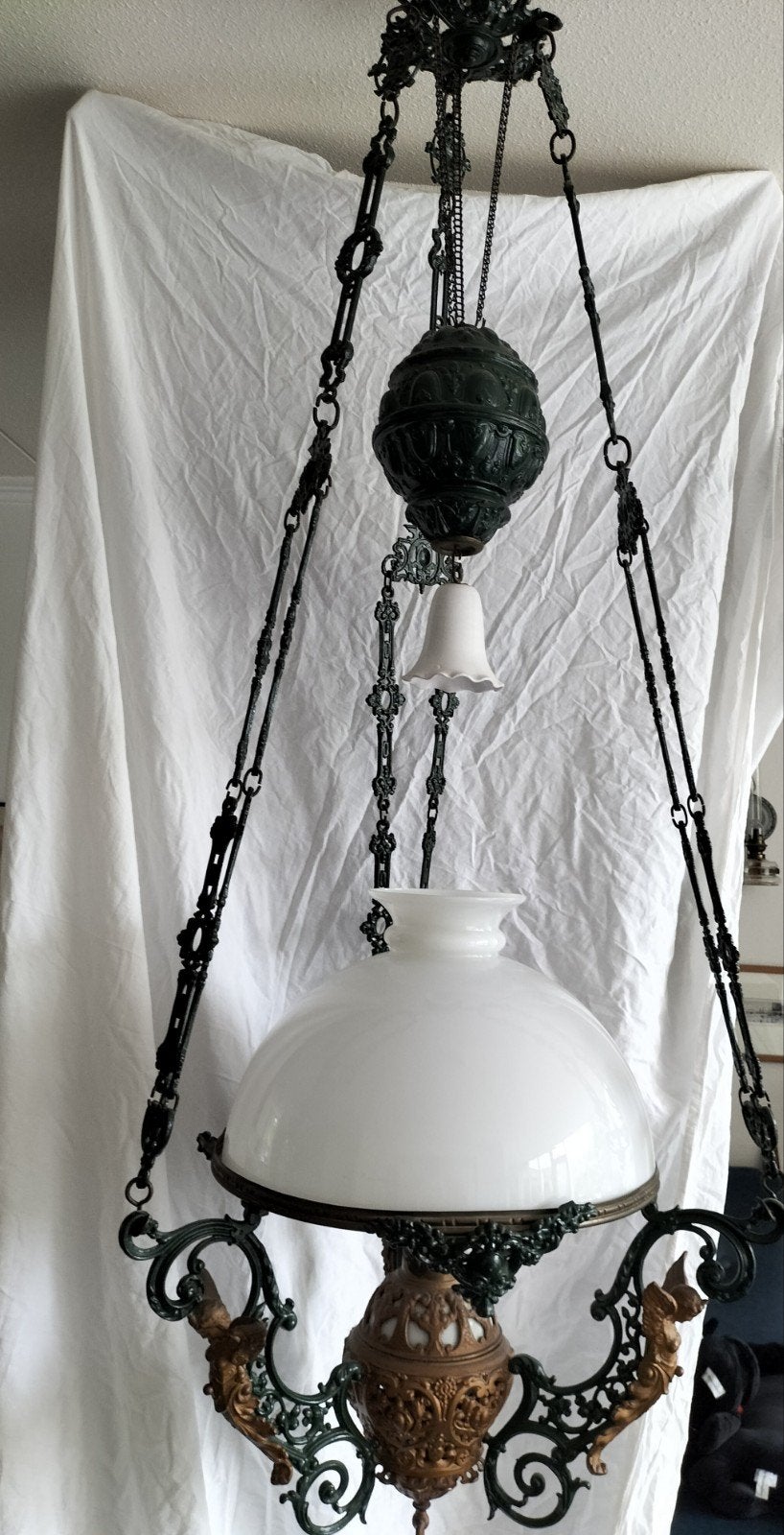 Antieke olielamp met engelen, Antiek en Kunst, Antiek | Lampen, Ophalen