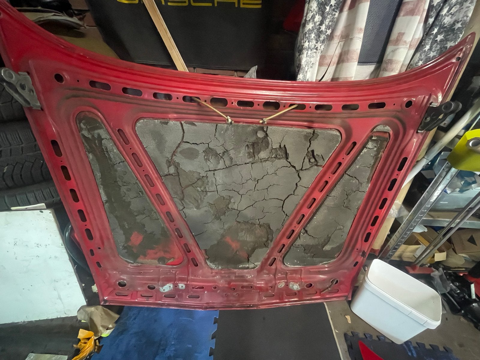 Motorkap BMW E30 rood - Gebruikte staat., Ophalen, Gebruikt, Voor, BMW