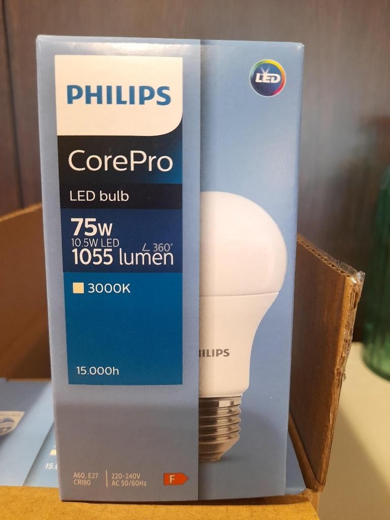 19x Philips Corepro LEDbulb E27 mat 10.5W 1055 lm verv. 75W, Led-lamp, Minder dan 30 watt, Nieuw, E27 (groot)