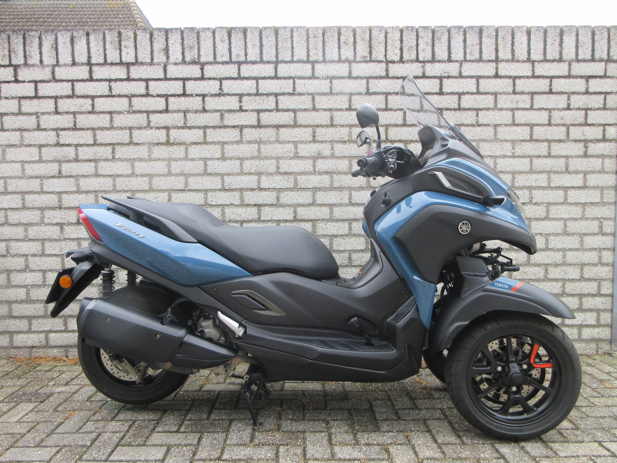 Yamaha TRICITY 300 (bj 2022), Motoren, Scooter, 298 cc, Gebruikt, Bedrijf