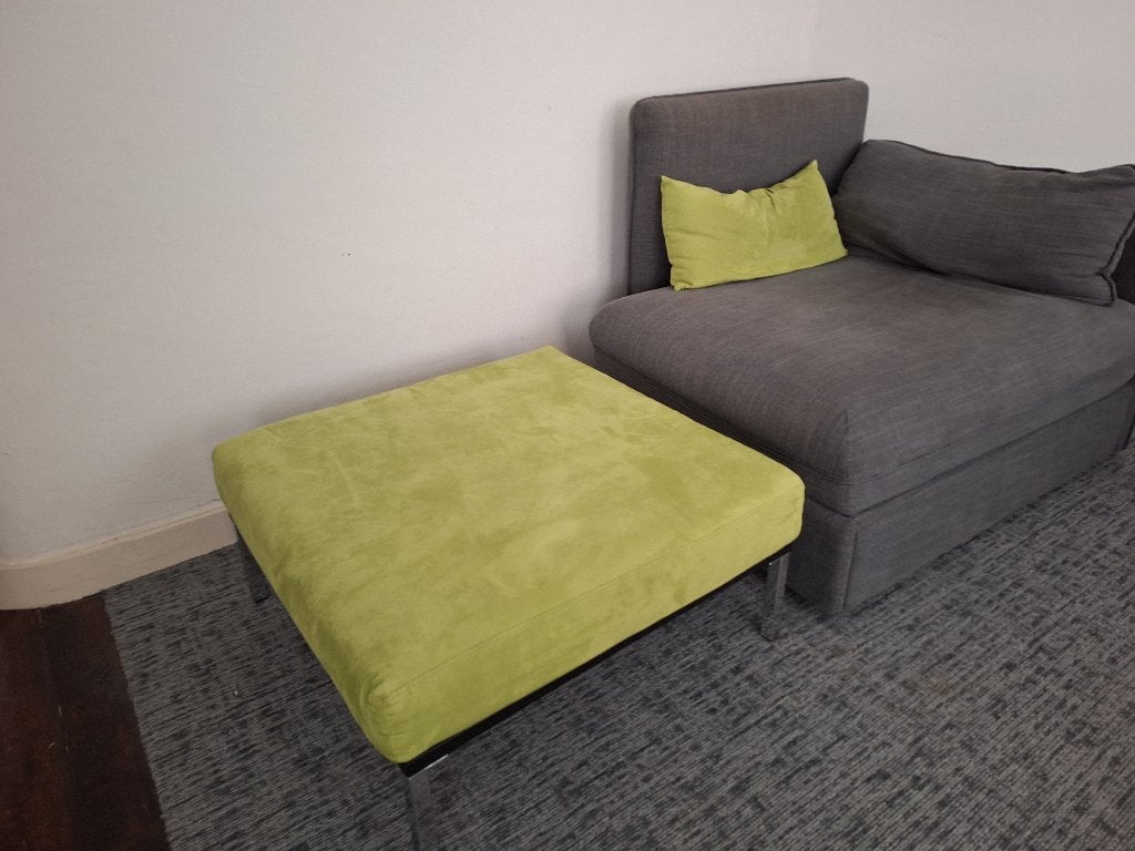 Hocker Poef Bright Green - used € 25, Ophalen, Gebruikt, 50 tot 75 cm, Metaal