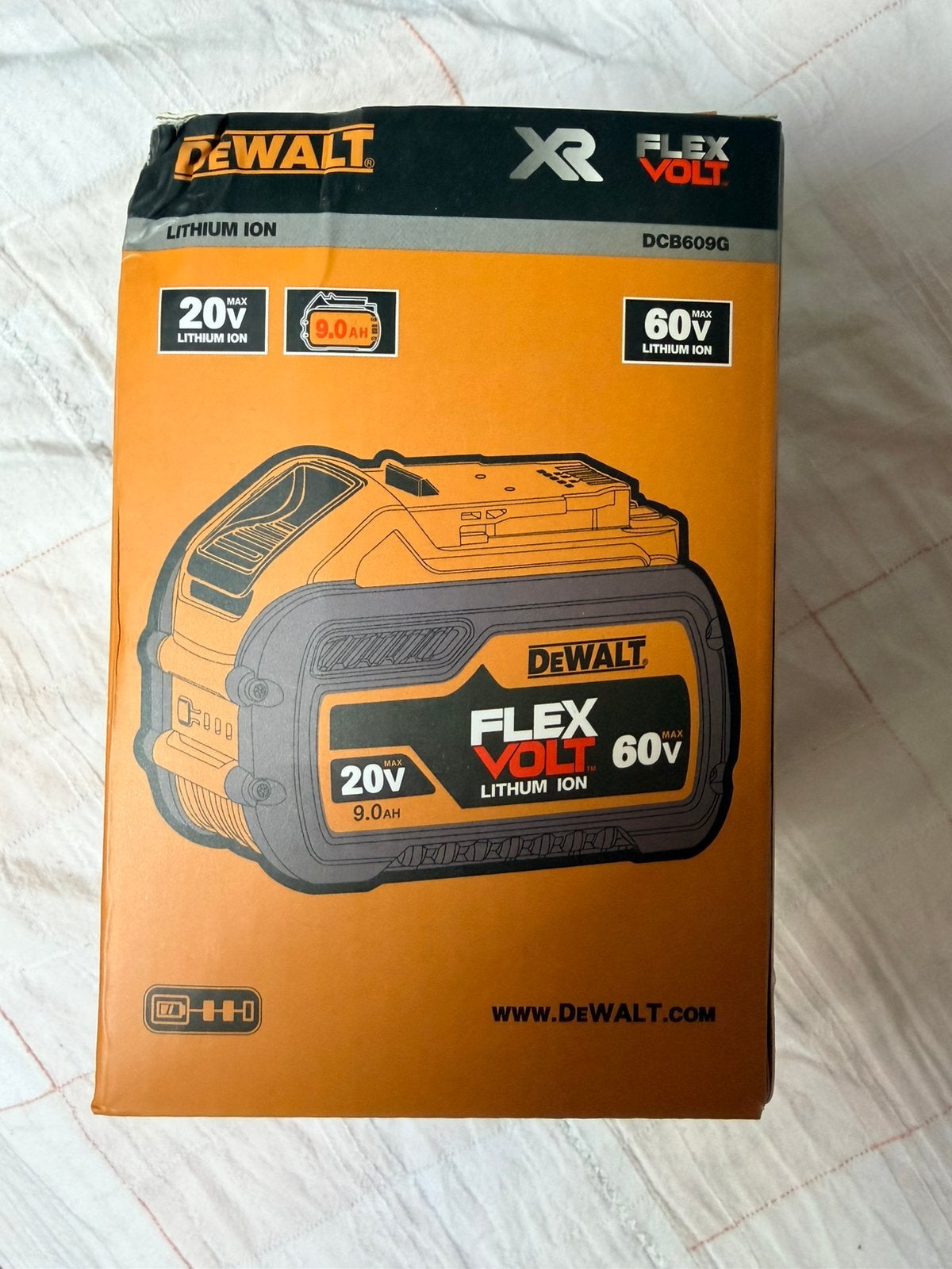 Dewalt accu, Ophalen, Nieuw