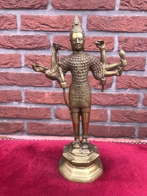 bronzen beeld van Avalokiteshvara, Antiek en Kunst, Antiek | Koper en Brons, Ophalen of Verzenden, Brons