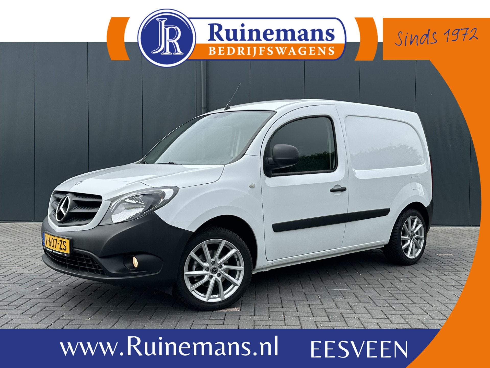 Mercedes-Benz Citan 112 BENZINE 115 PK / BPM VRIJ / 1e EIGEN, Auto's, Voorwielaandrijving, Gebruikt, Euro 6, 4 cilinders