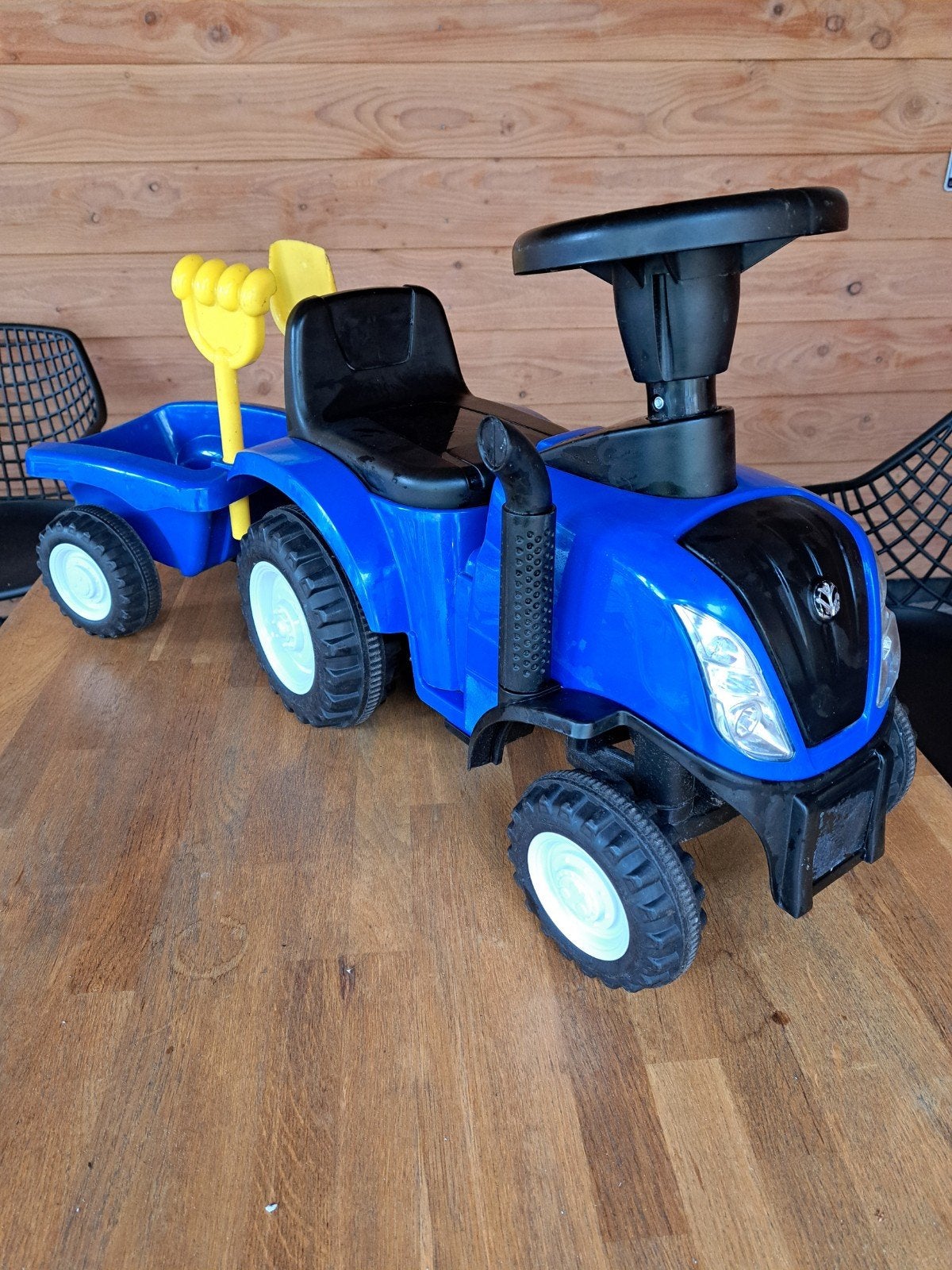 New Holland Looptractor (voor 12-36 maanden), Kinderen en Baby's, Ophalen, Gebruikt, Overige merken, Met kar of aanhanger