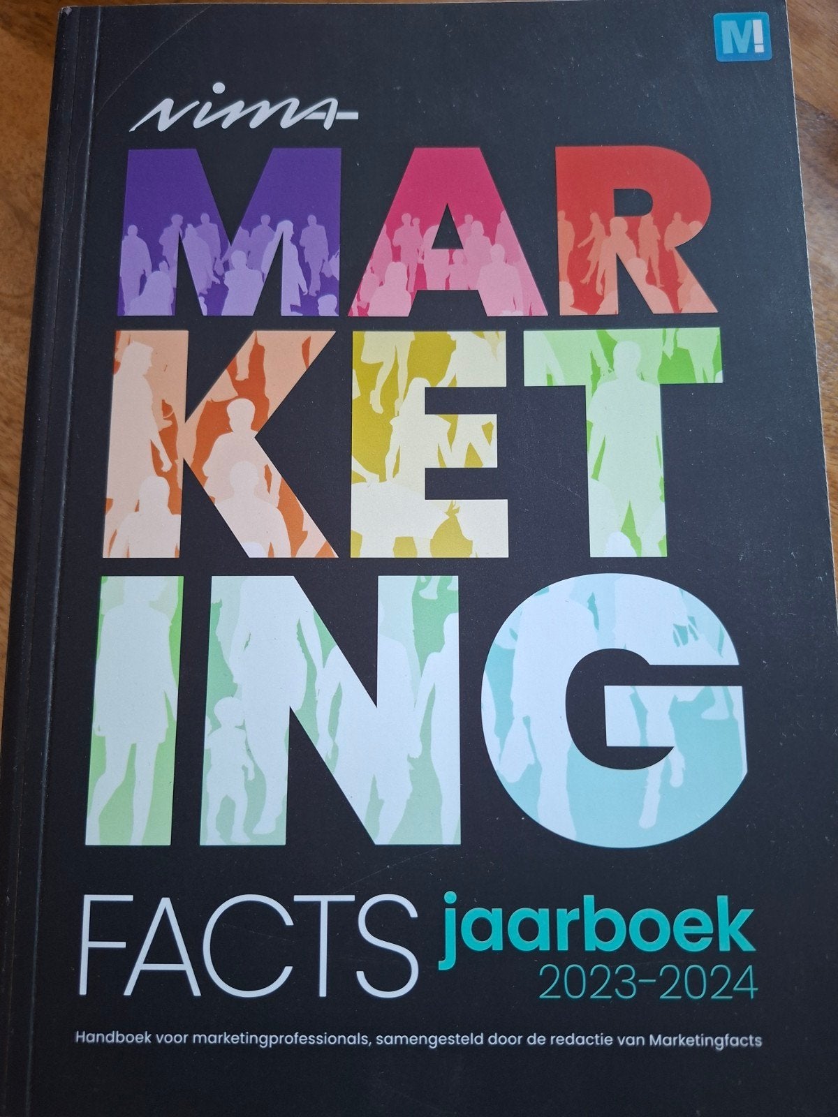 Marketing Facts Jaarboek 2023-2024 - NIMA, Boeken, Ophalen of Verzenden, Zo goed als nieuw, HBO, Redactie Marketingfacts