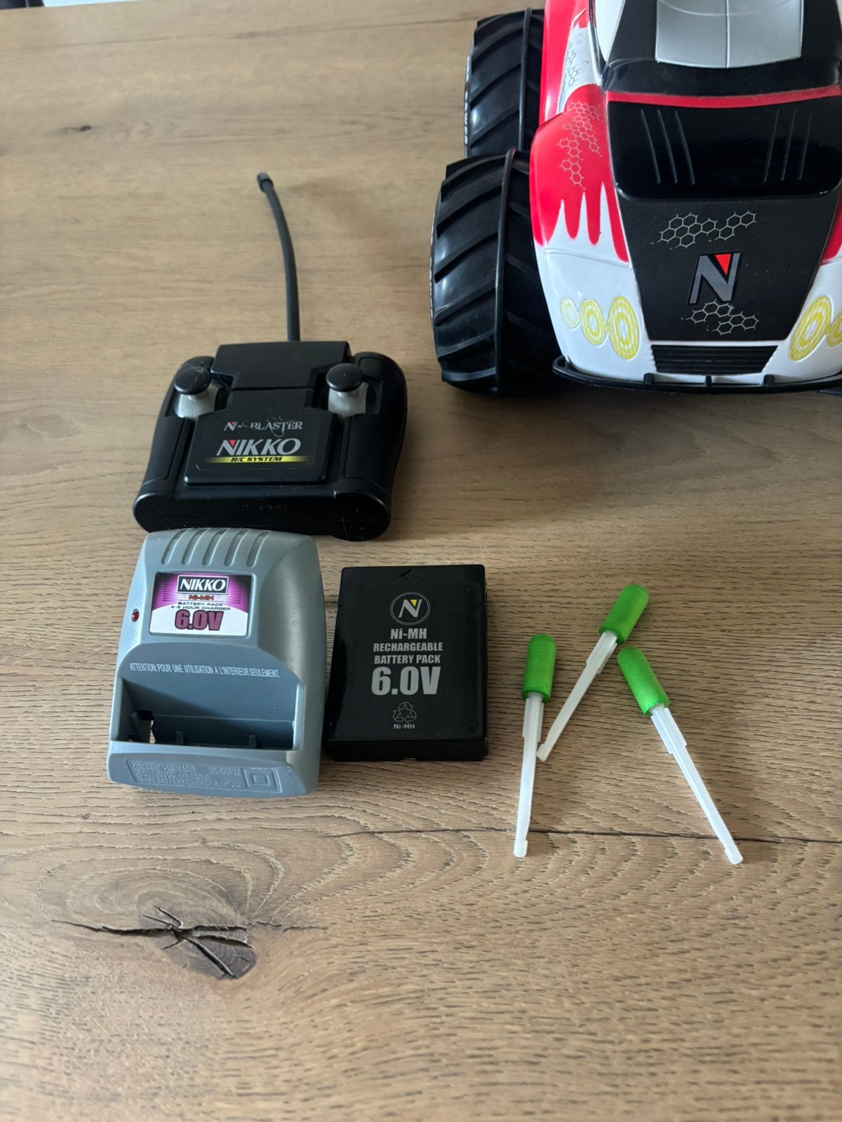 Nikko rc n blaster, Ophalen of Verzenden, Zo goed als nieuw, Overige schalen, Auto offroad
