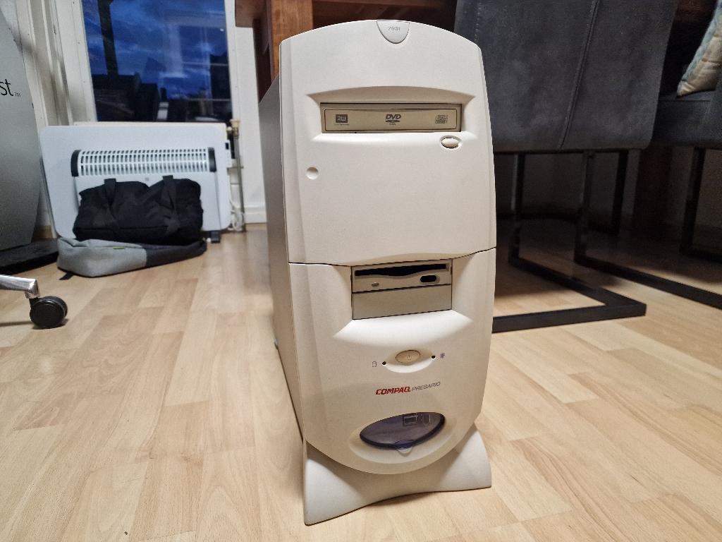 Compaq Pressario 7913 - Desktop - Vintage!, Computers en Software, Vintage Computers, Ophalen