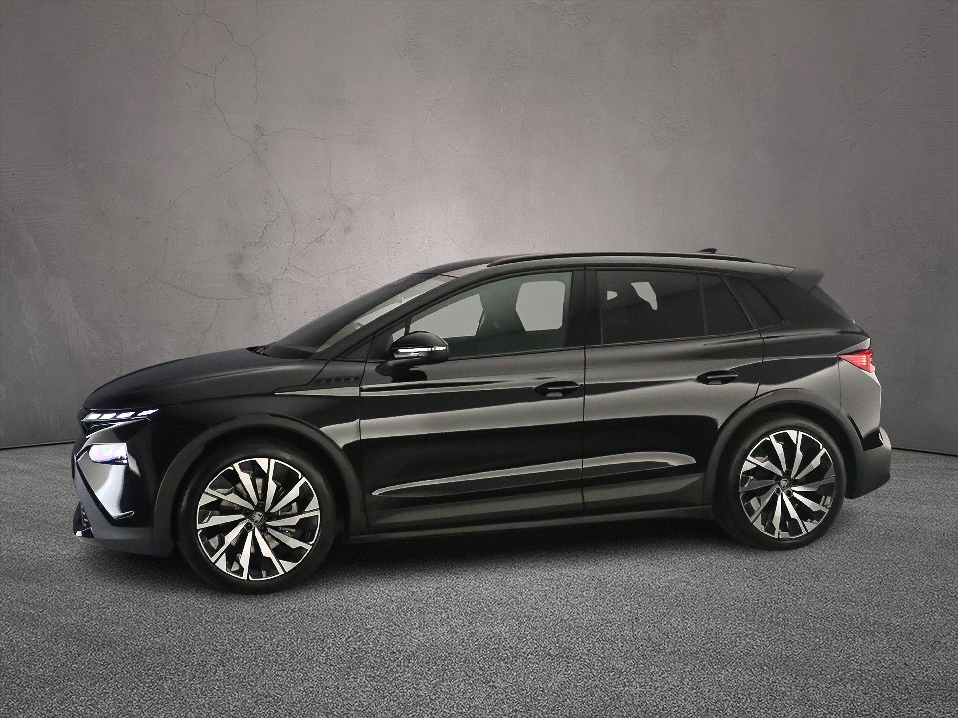 Skoda Elroq, Auto's, Automaat, Achterwielaandrijving, 1800 kg, 82 kWh