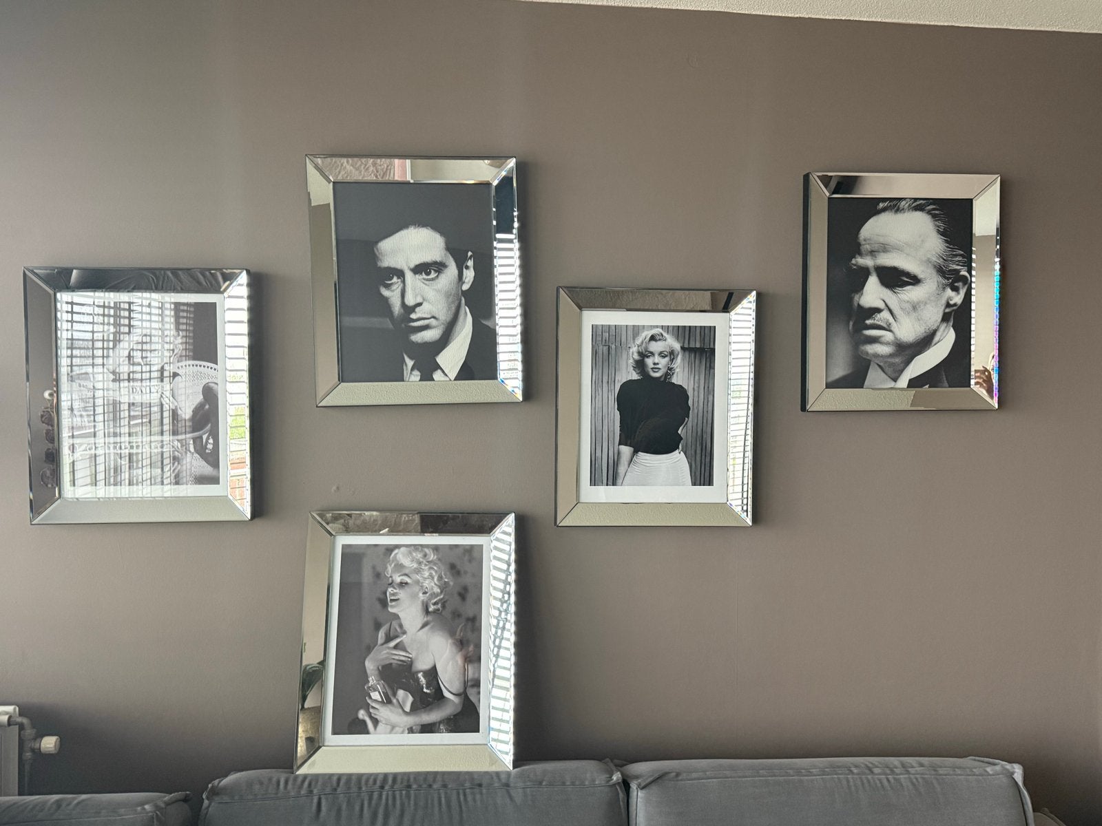 Set van 5 spiegel fotolijsten met iconische afbeeldingen, Huis en Inrichting, Woonaccessoires | Lijsten, Ophalen of Verzenden