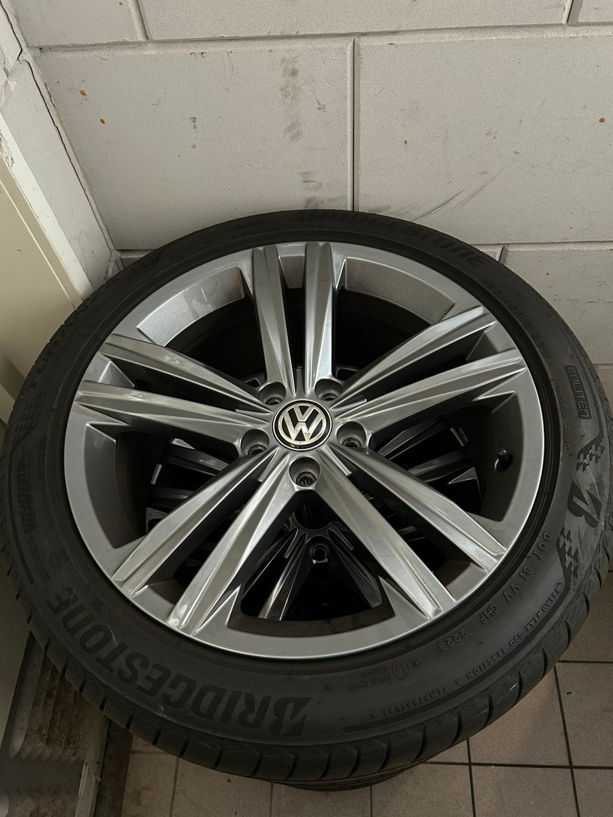 Wielen VW Passat B8, Auto-onderdelen, Ophalen, 18 inch, Gebruikt, Banden en Velgen