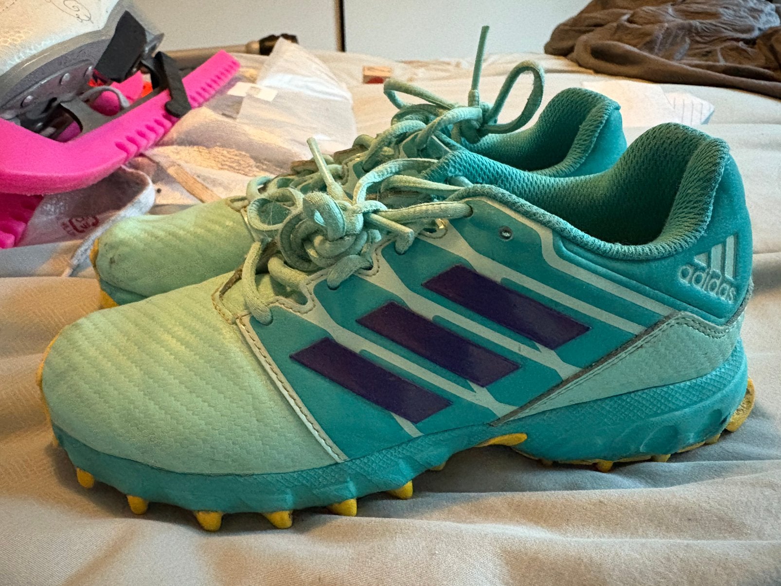 Korfbal hockey schoenen 36 adidas, Ophalen of Verzenden, Gebruikt, Schoenen