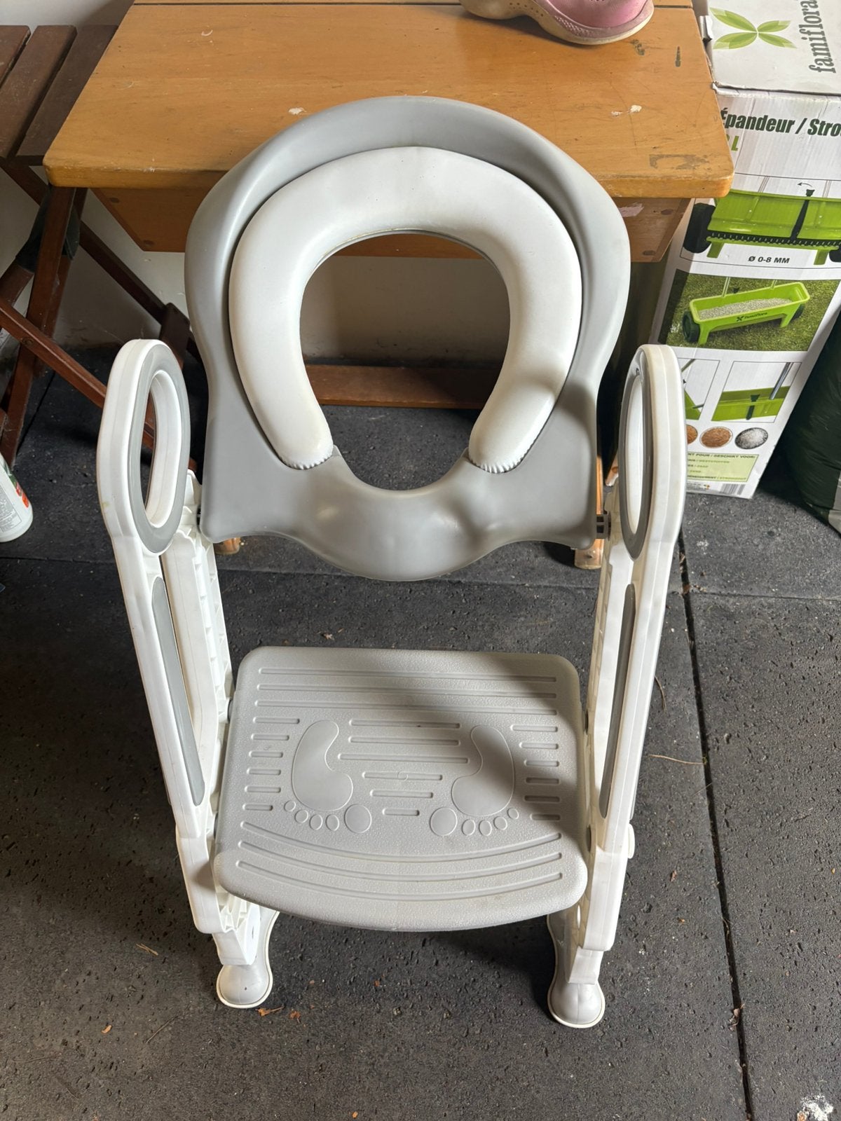 Potje met opstapje voor kinderen, Ophalen of Verzenden, Gebruikt