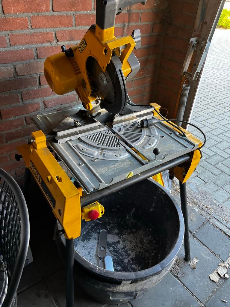 Dewalt DW743 Zaagtafel - Afkort- en Tafelzaag in één, Ophalen, Gebruikt, Afkortzaag