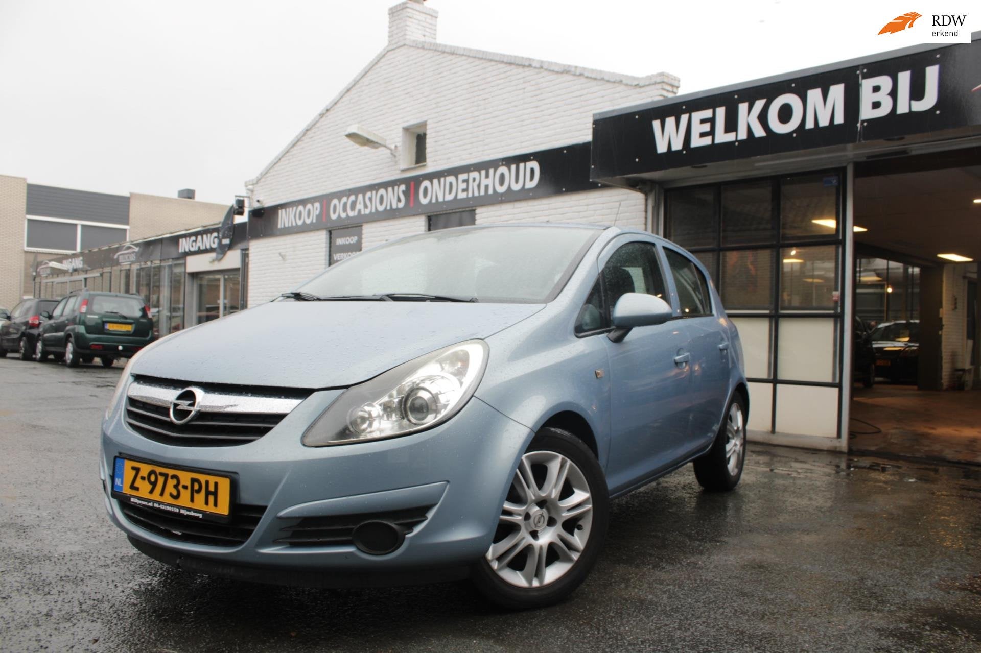 Opel CORSA 1.2-16V Essentia / Airco / CruiseControl / Fietse, Auto's, Voorwielaandrijving, Stof, Gebruikt, Zwart