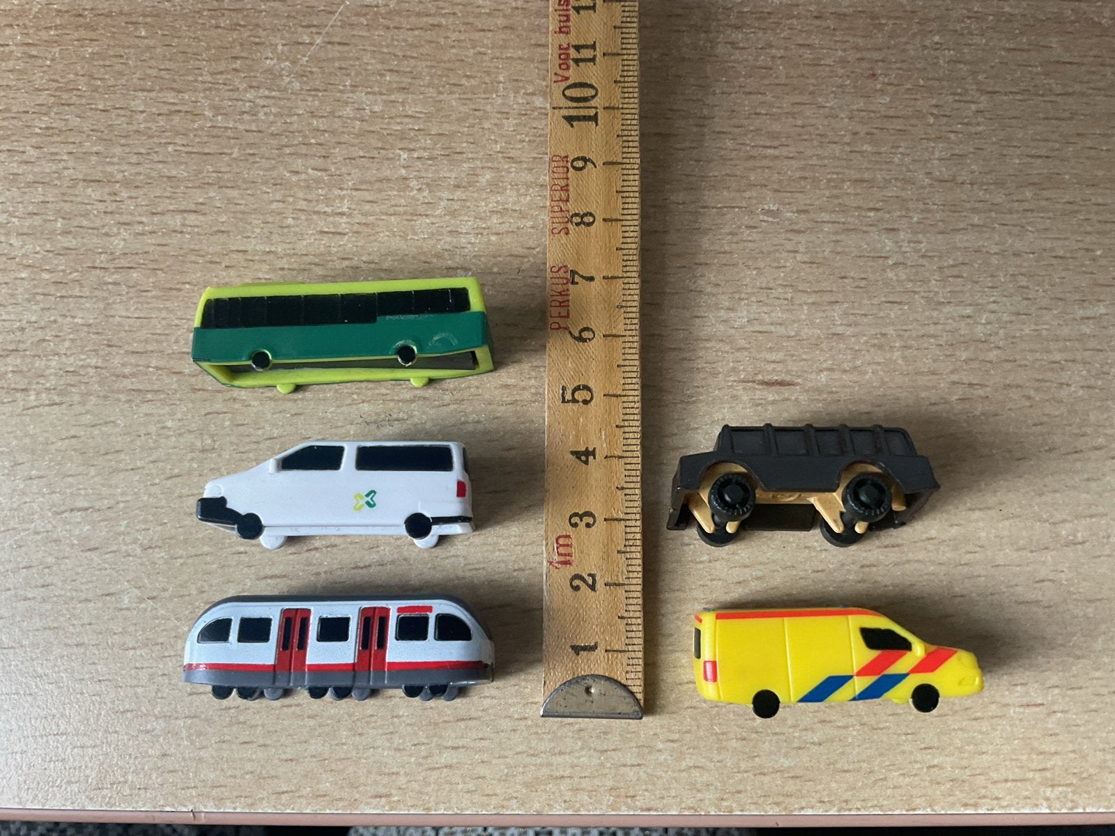 Set van 5 kleine speelgoedvoertuigen, pionnen, Verzenden, Gebruikt