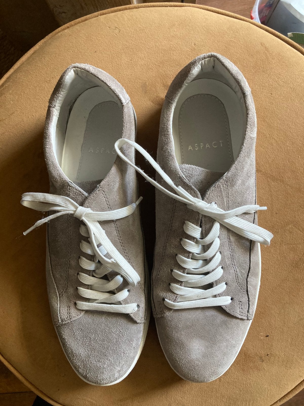Aspact suède sneakers - Maat 39, Ophalen of Verzenden, Zo goed als nieuw, Beige, Sneakers of Gympen