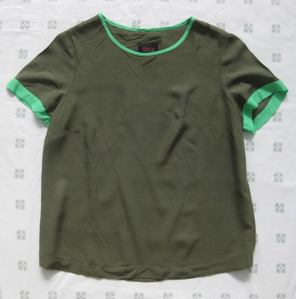 Avoca Anthology top, kaki met groen, maat 1 = S, Avoca, Ophalen of Verzenden, Zo goed als nieuw, Korte mouw