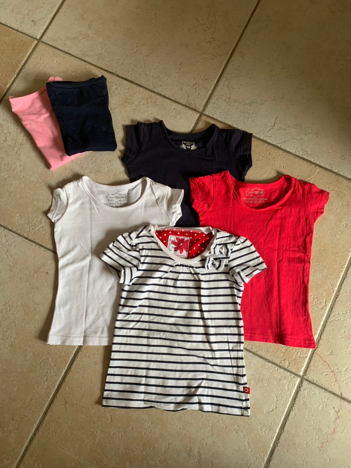 Diverse shirts 98/104, Ophalen of Verzenden, Zo goed als nieuw, Meisje, Shirt of Longsleeve