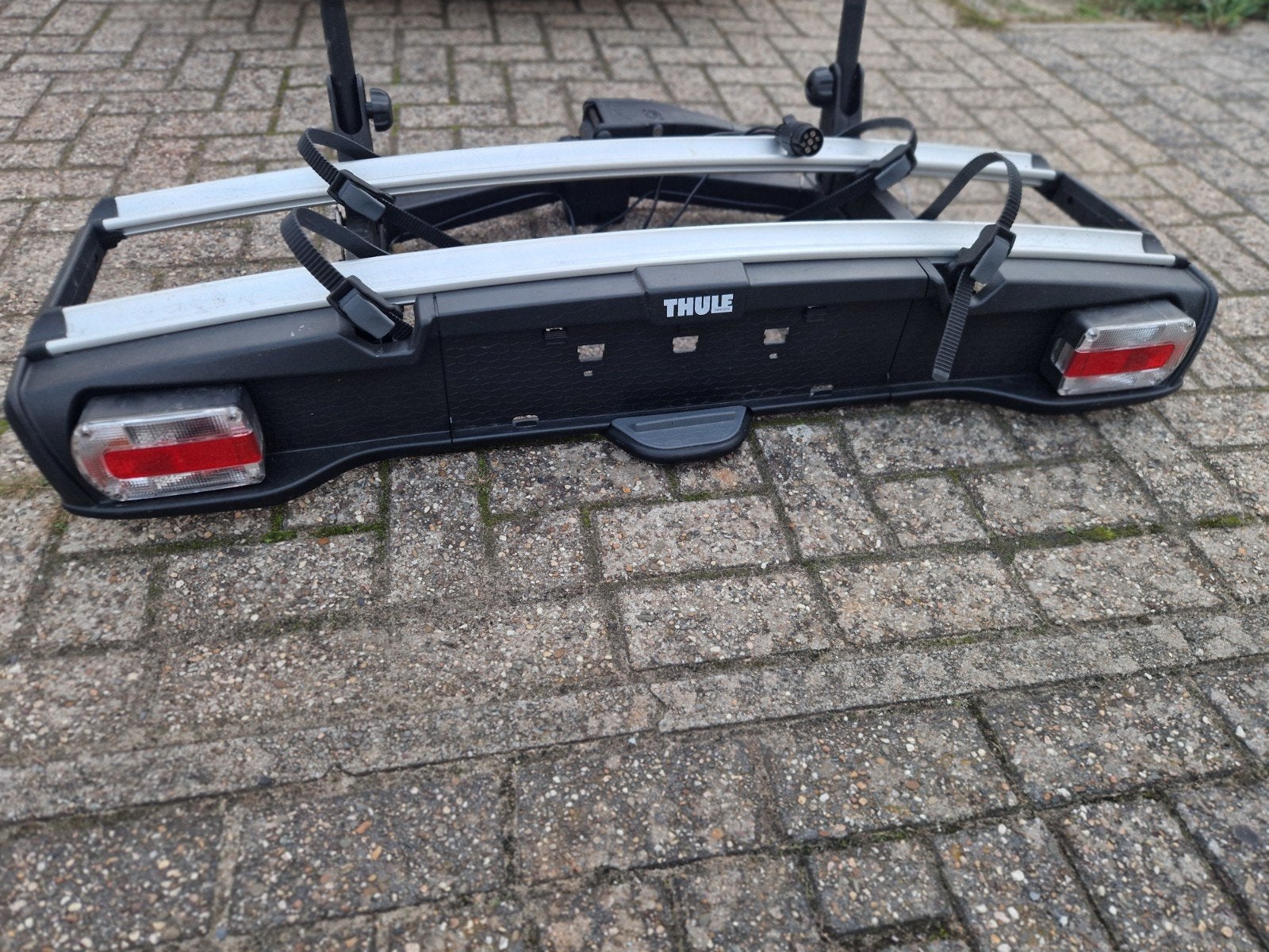 Thule VeloSpace 918 fietsendrager voor 2 fietsen, Ophalen, Zo goed als nieuw, 2 fietsen, Trekhaakdrager