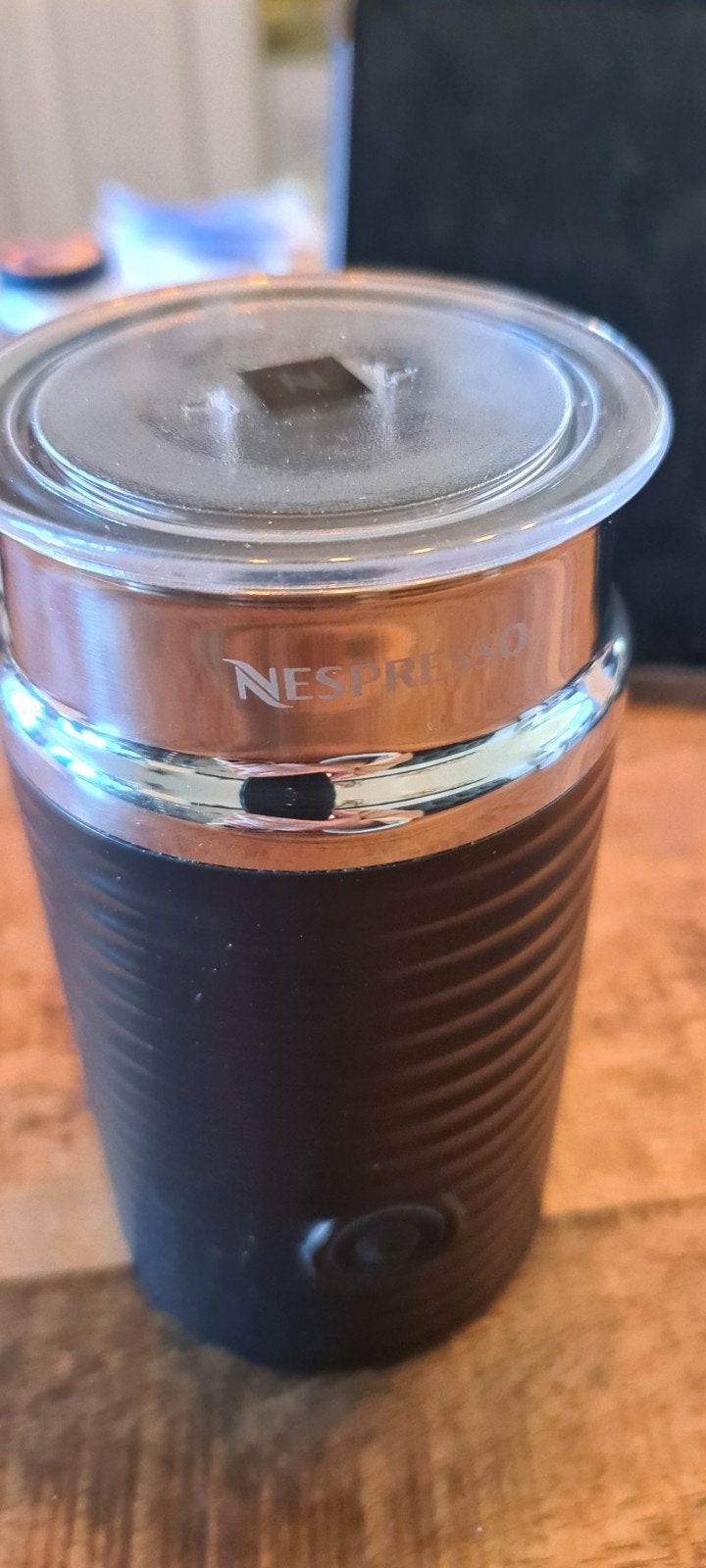 Nespresso Aeroccino 3 Melkopschuimer - Model 3593, Witgoed en Apparatuur, Ophalen of Verzenden, Zo goed als nieuw, Elektrische melkopschuimer