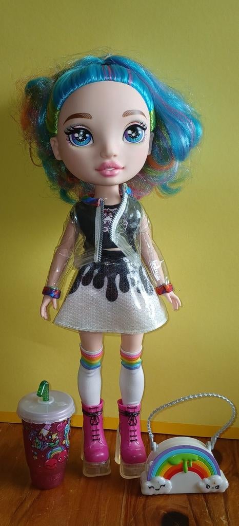 Nananana poopsie slime suprise pop, Verzamelen, Poppen, Ophalen of Verzenden, Zo goed als nieuw, Fashion Doll