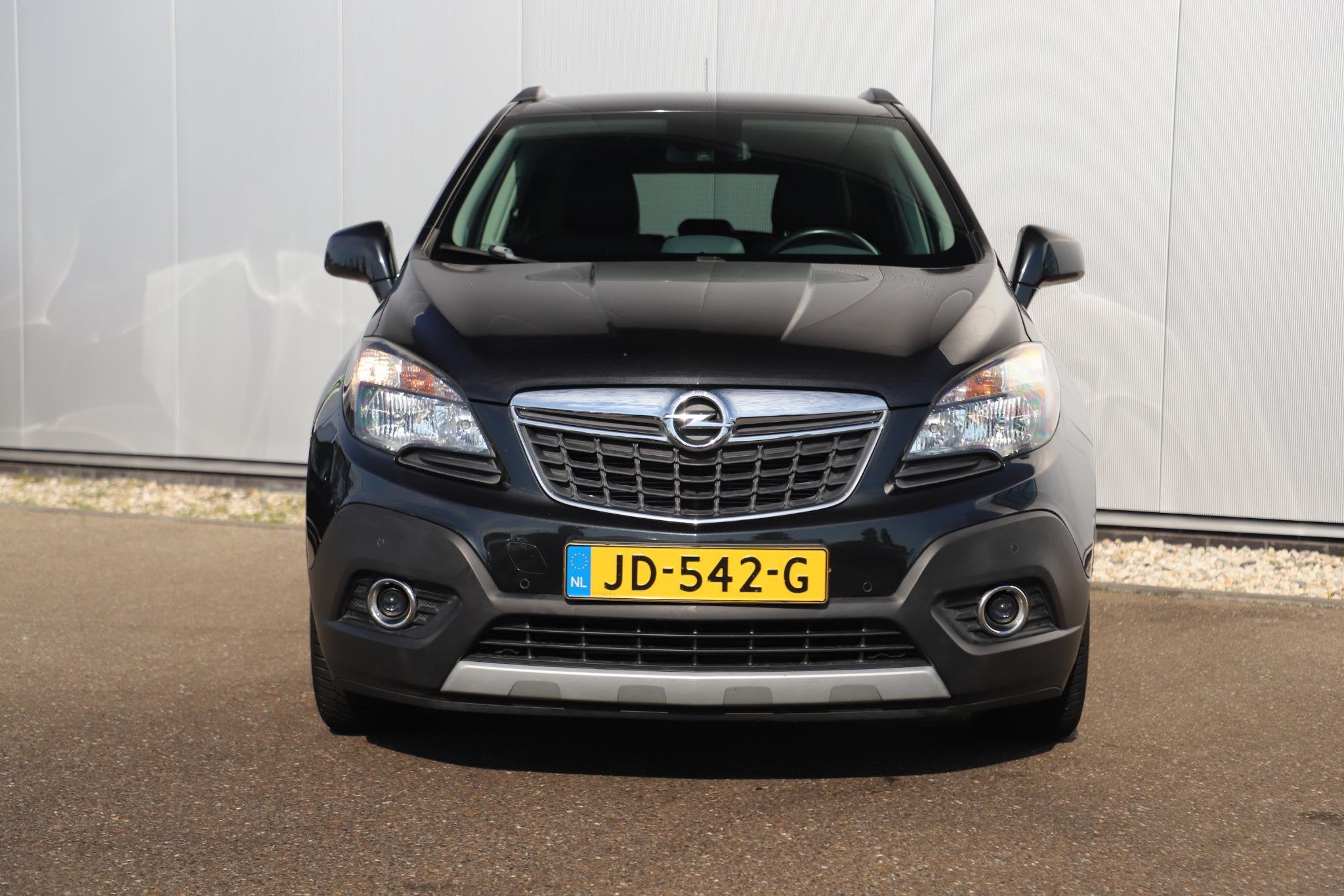 Opel Mokka 1.4 T Innovation 140PK Trekhaak Navigatie Achteru, Auto's, Voorwielaandrijving, Stof, Gebruikt, 4 cilinders