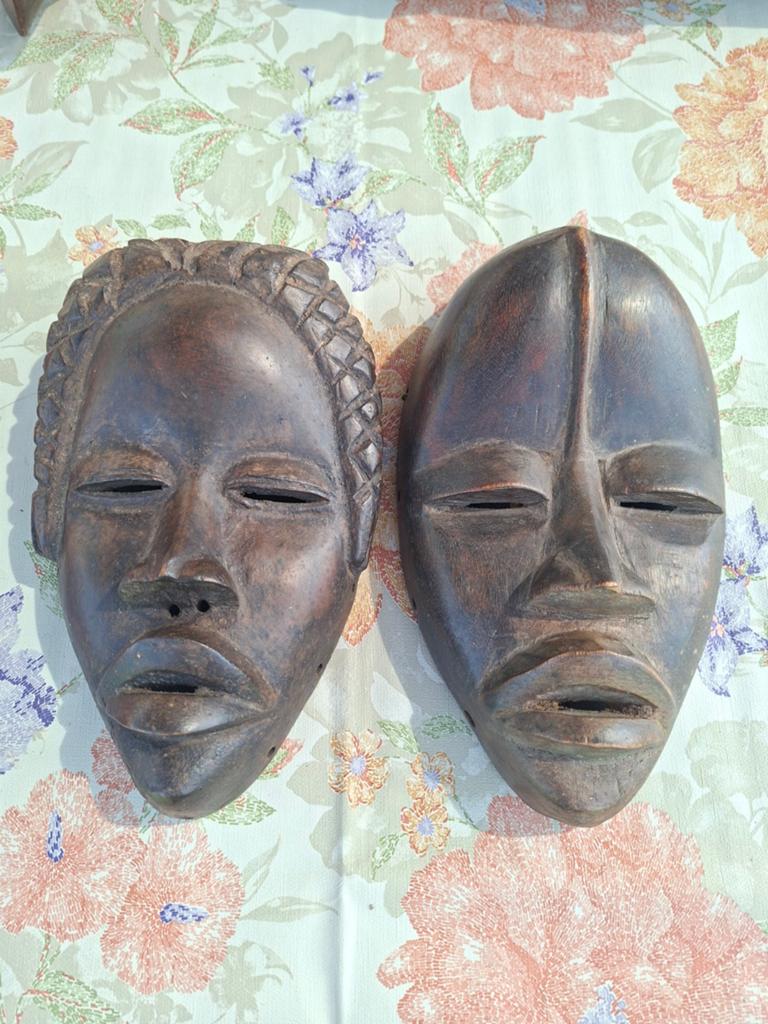 Set van 2 handgesneden Afrikaanse maskers, Ophalen of Verzenden