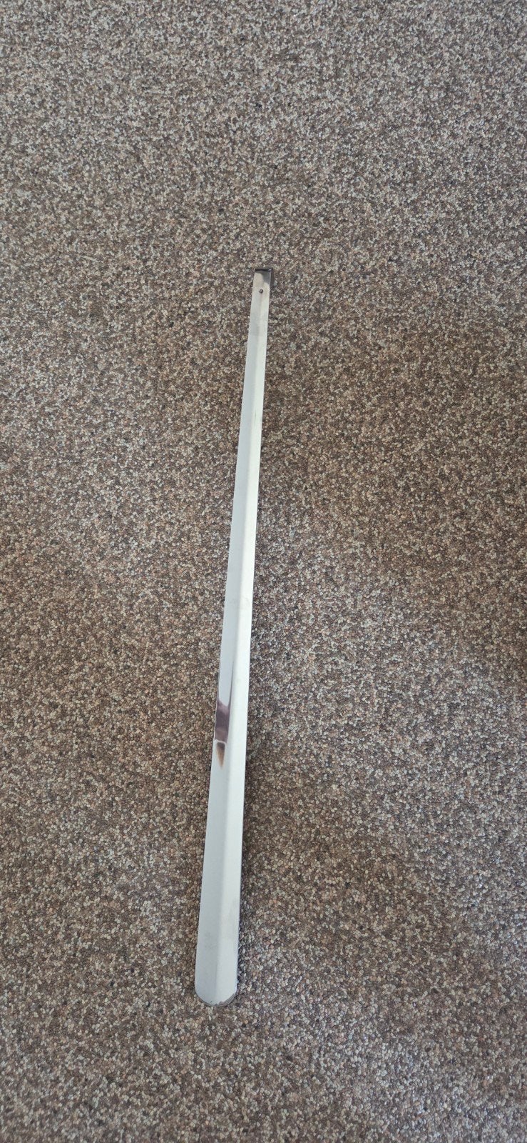 lange schoenlepel metaal 80 cm, Diversen, Verpleegmiddelen, Ophalen of Verzenden, Zo goed als nieuw