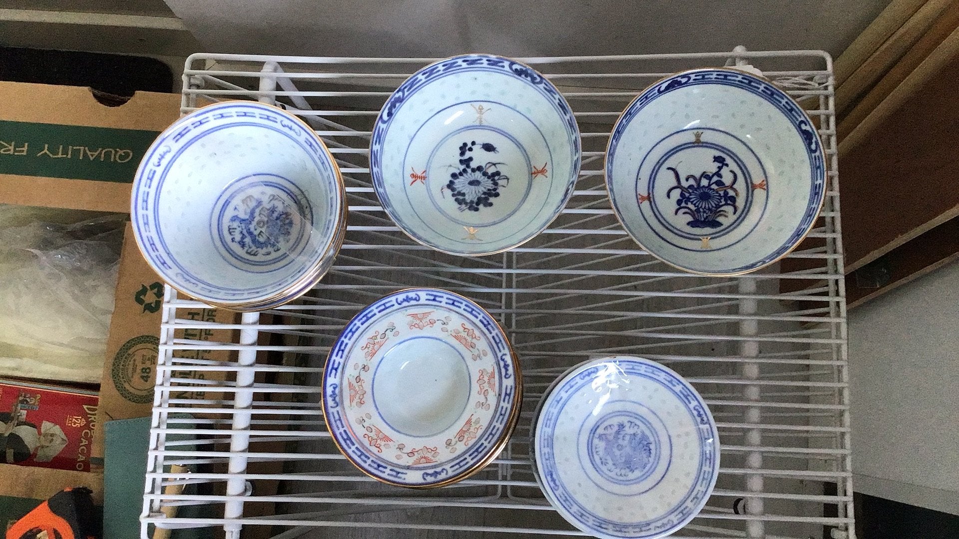 Lot van 11 stuks Rijstekorrel servies, Ophalen of Verzenden, Zo goed als nieuw, Overige stijlen