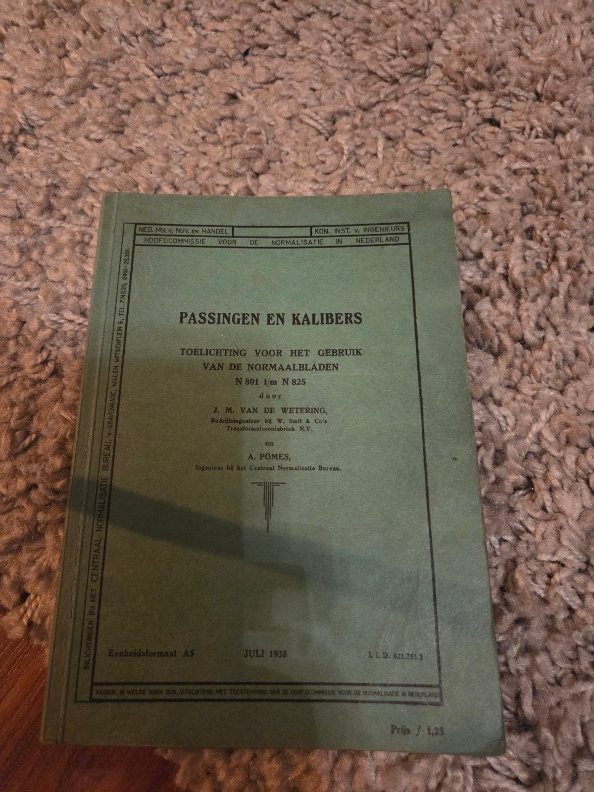 Passingen en Kalibers - Toelichting Normaalbladen (1938), Ophalen of Verzenden, Gelezen, Werktuigbouwkunde, J.M. van de Wetering, A. Pomes