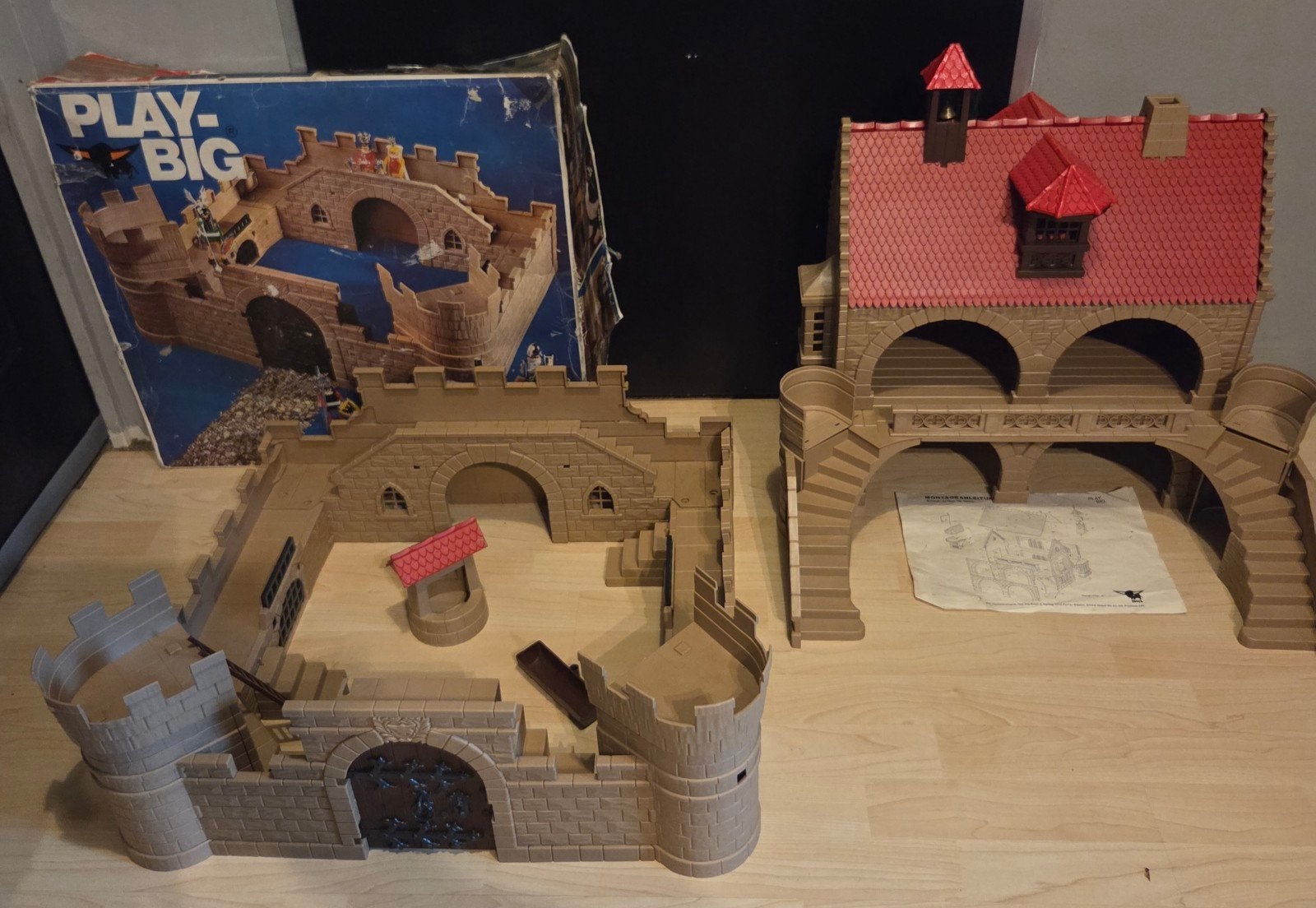 Playbig kasteel huis en kasteel muur., Ophalen, Gebruikt, Complete set, Gebouw
