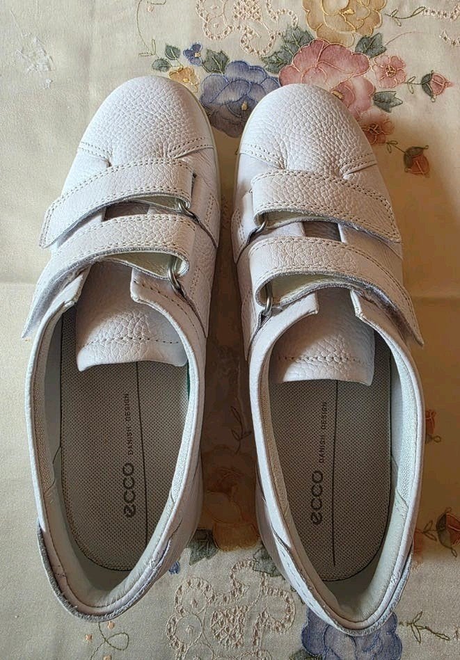 Ecco schoenen dames wit maat 39, Kleding | Dames, Ophalen of Verzenden, Zo goed als nieuw, Wit, Sneakers of Gympen