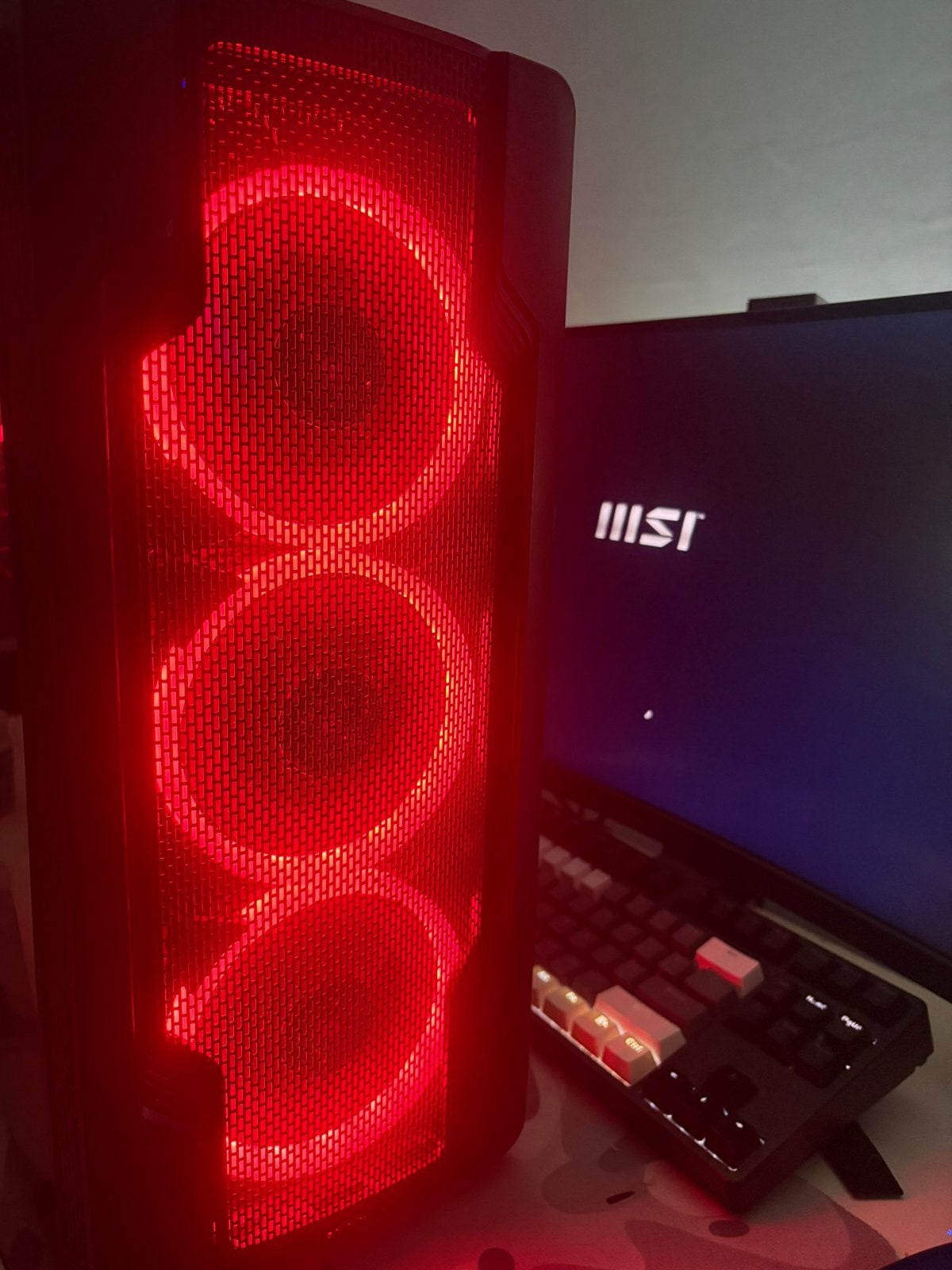 ️ Gaming PC – i5 / RX 6600 + GRATIS extra videokaart, Computers en Software, Desktop Pc's, Zo goed als nieuw, 3 tot 4 Ghz, SSD