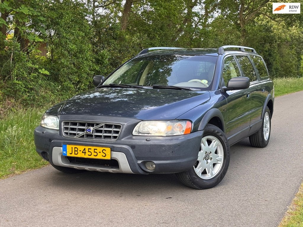Volvo XC70 2.5 T Ocean Race | Automaat + Pano + Cruise + Led, Automaat, Blauw, XC70, 2521 cc