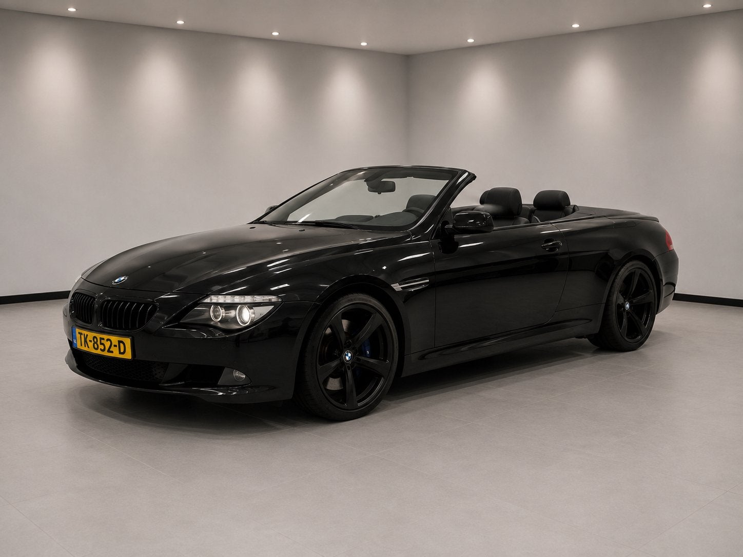 BMW 635d Cabrio Bi-Turbo High Exe Head-Up Night Vision 286pk, Automaat, Achterwielaandrijving, Zwart, 2993 cc
