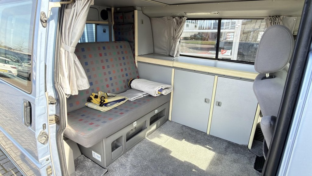 Leuke en nette Volkswagen Westfalia T4 Uit 2001 met hefdak, Caravans en Kamperen, Koelkast, Volkswagen, Bedrijf, Tot en met 3